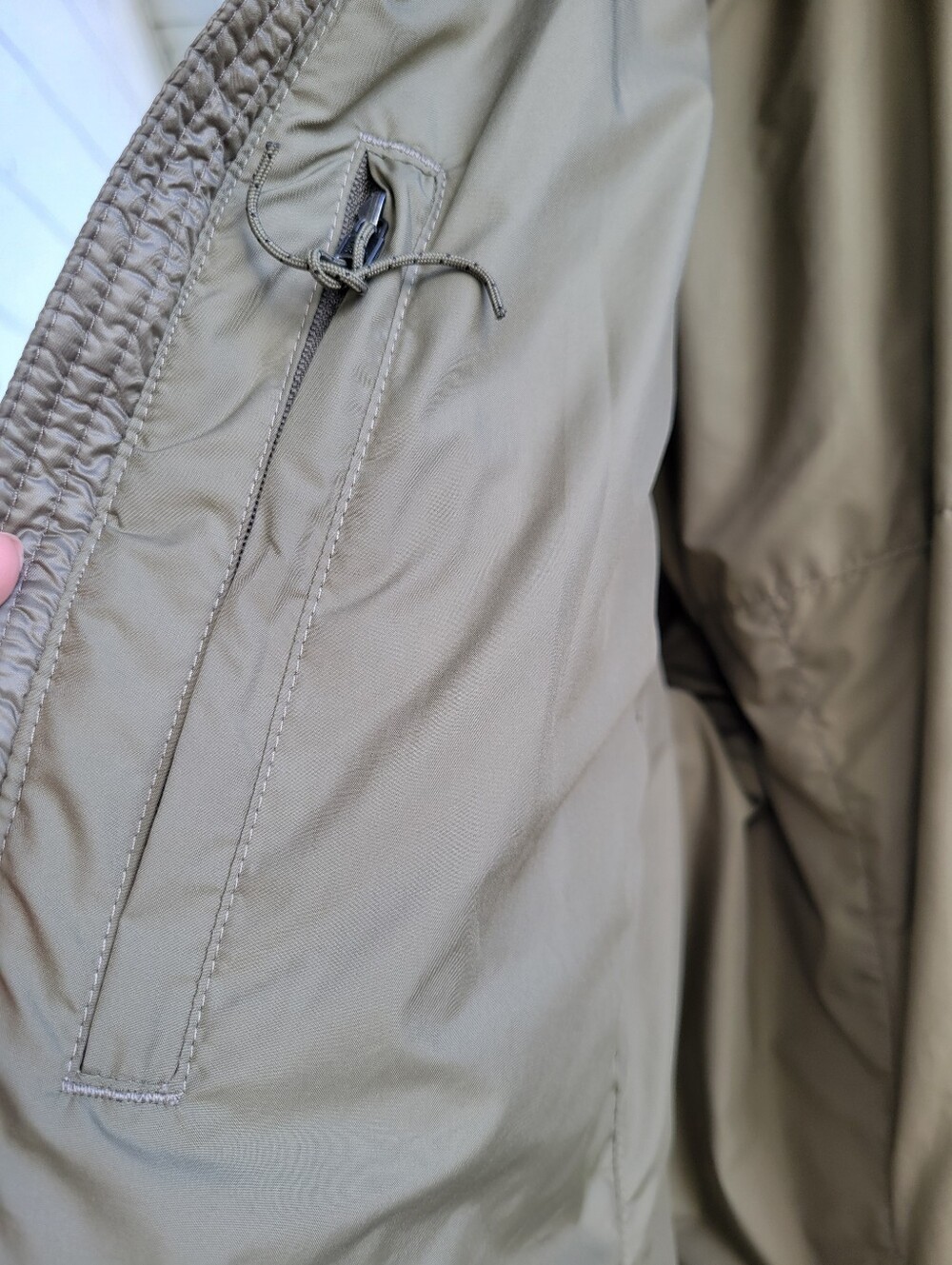 PATAGONIA Women's Puffer Coat, Size-XL, Color- Olive Green - Picture 15 of 16